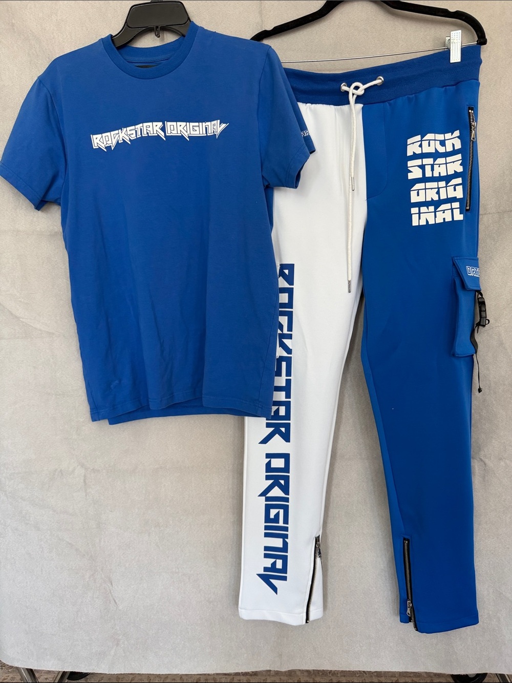 🔵LIKE NEW! Rockstar Original Men's Blue Graphic Tee & Blue/White Jogger Set